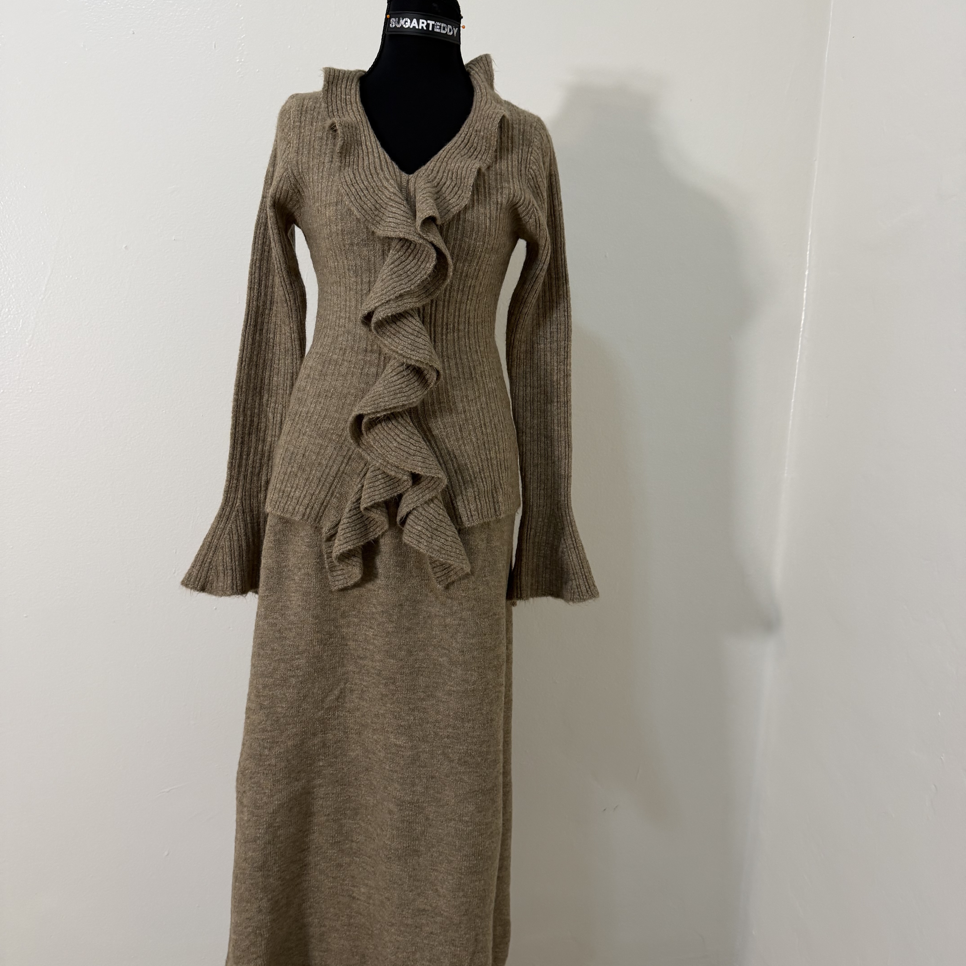 Sixdo Brown Frill Top & Knit Skirt Set Elegant Vietnamese Designer